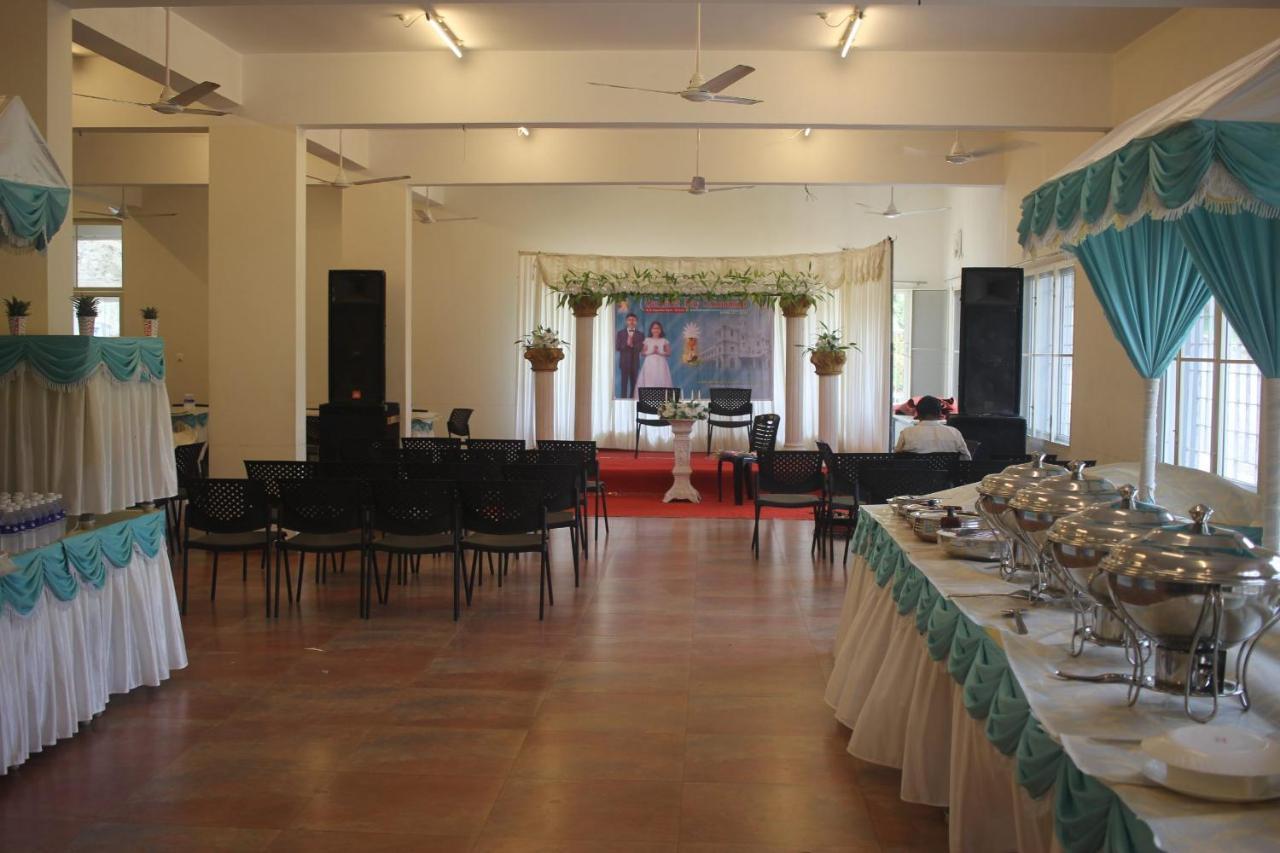 Angamaly Convention Centre Ξενοδοχείο Kochi Εξωτερικό φωτογραφία