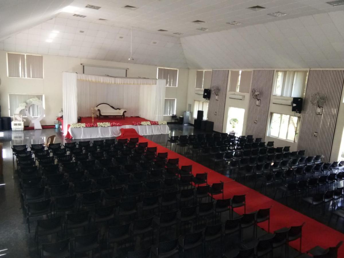Angamaly Convention Centre Ξενοδοχείο Kochi Εξωτερικό φωτογραφία